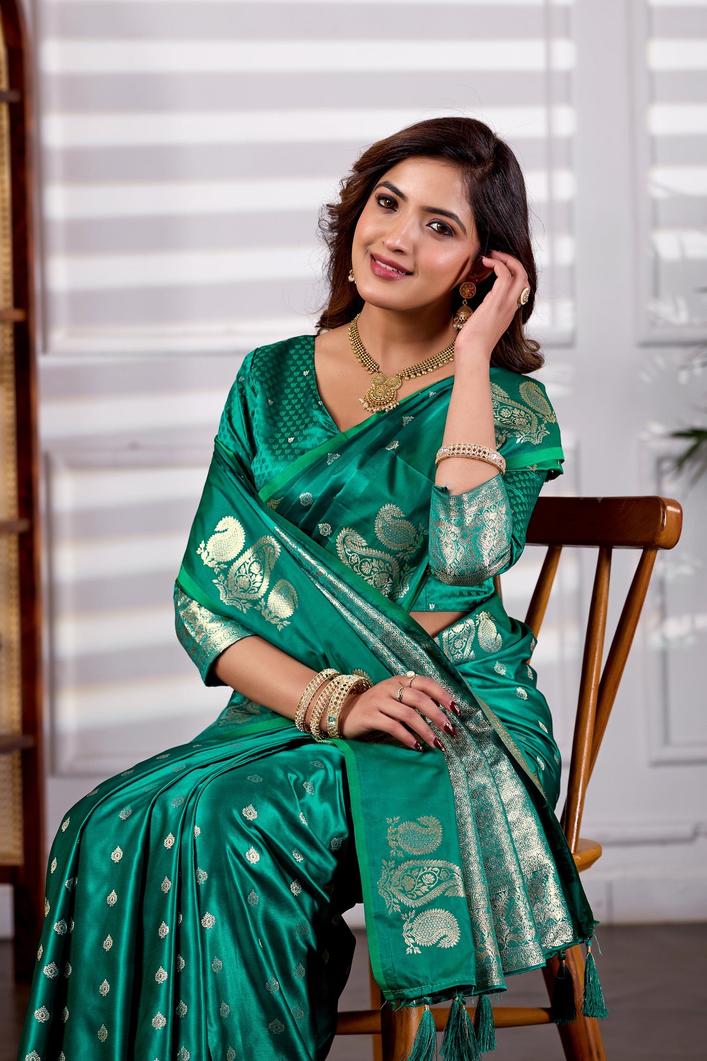 Emerald Green Banarasi Kanjivaram Silk Saree with Rich Zari Work