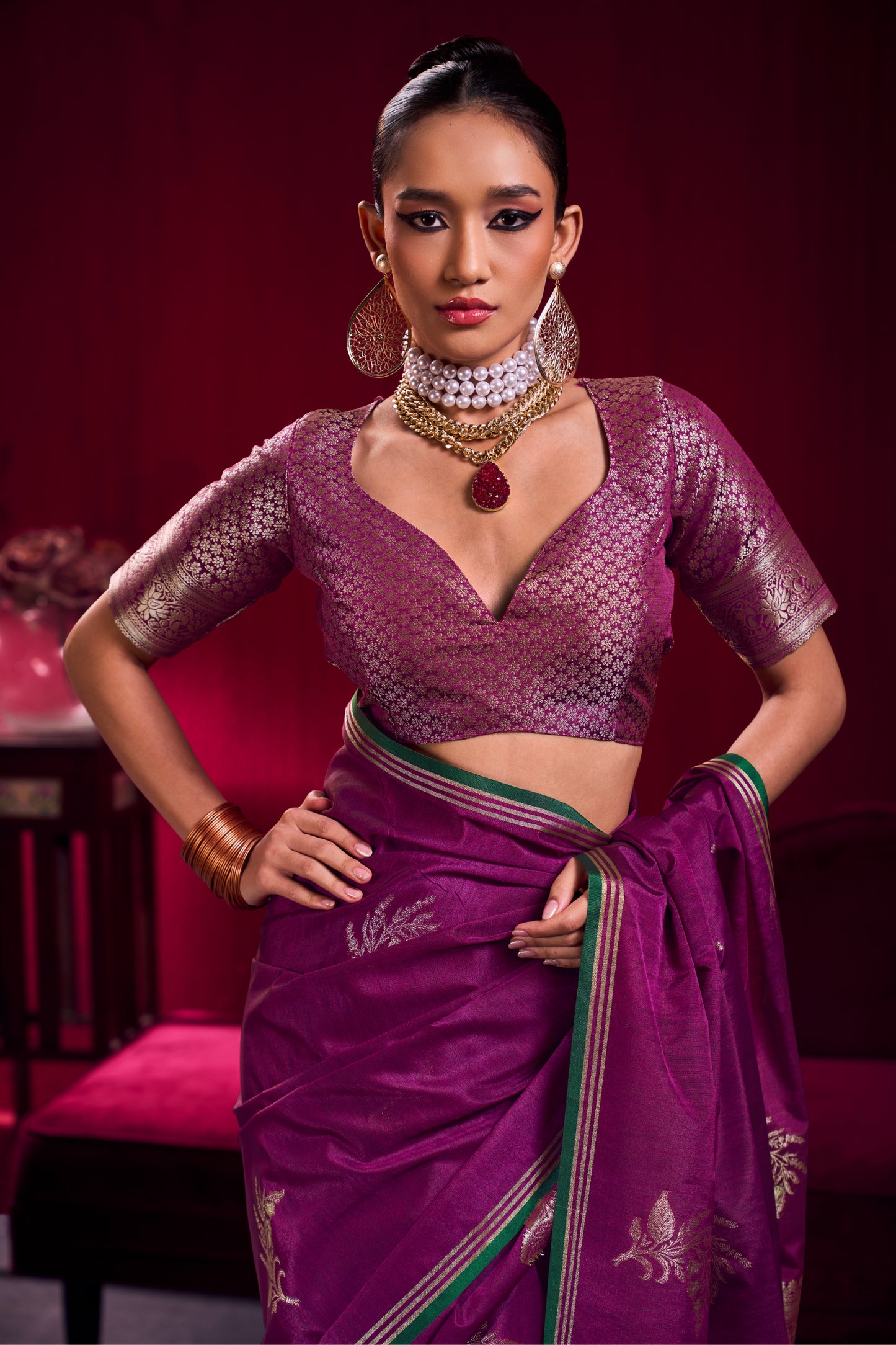 Elegant Magenta Purple Soft Silk Saree for Women with Zari Border