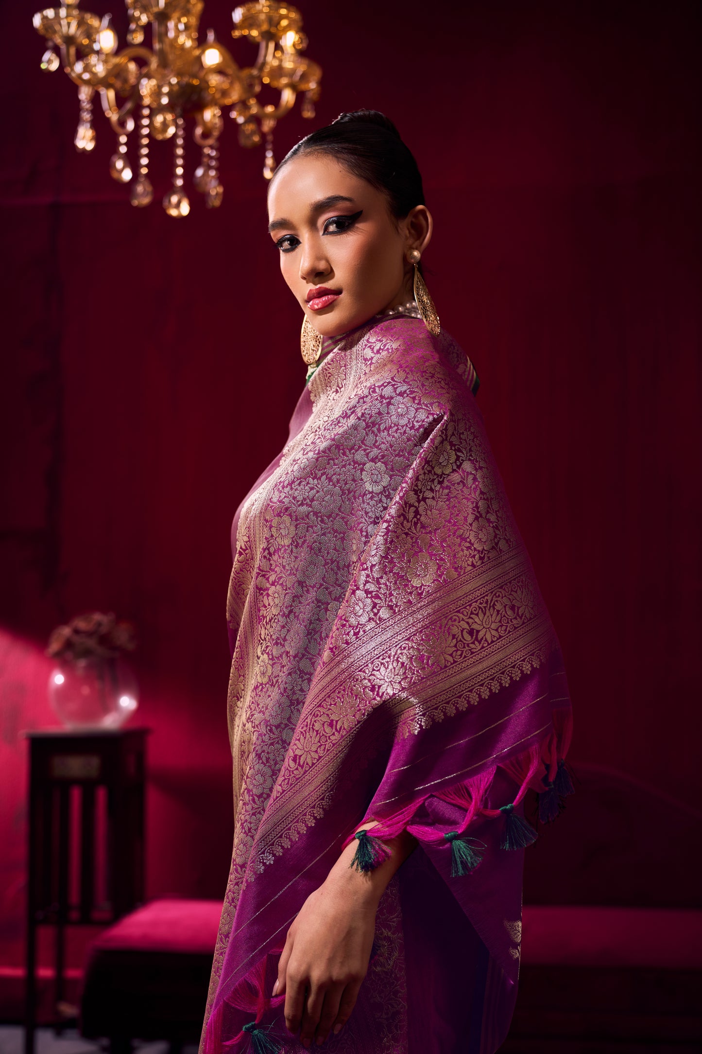 Elegant Magenta Purple Soft Silk Saree for Women with Zari Border