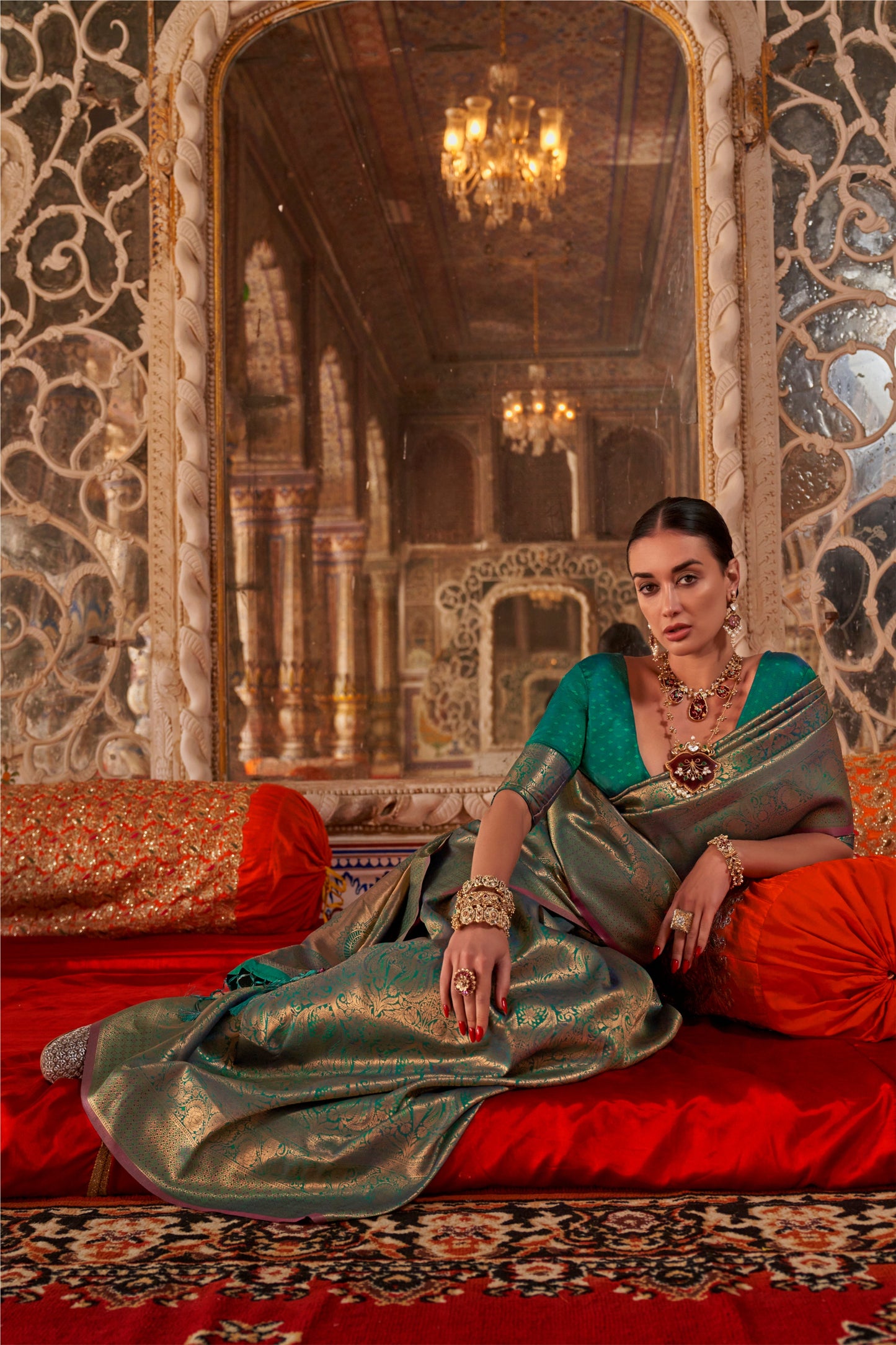Elegant Olive Green Kanjivaram Silk Saree with Gold Zari Weaving